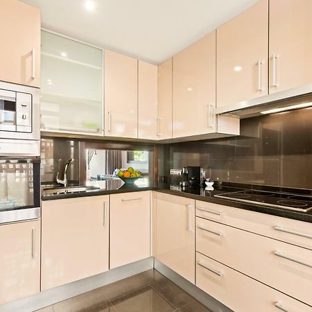 Bahia De La Plata Luxury Apartments Estepona Eksteriør bilde