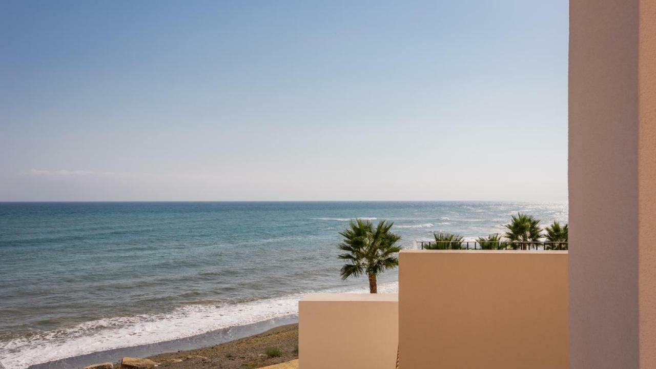 Bahia De La Plata Luxury Apartments Estepona Eksteriør bilde