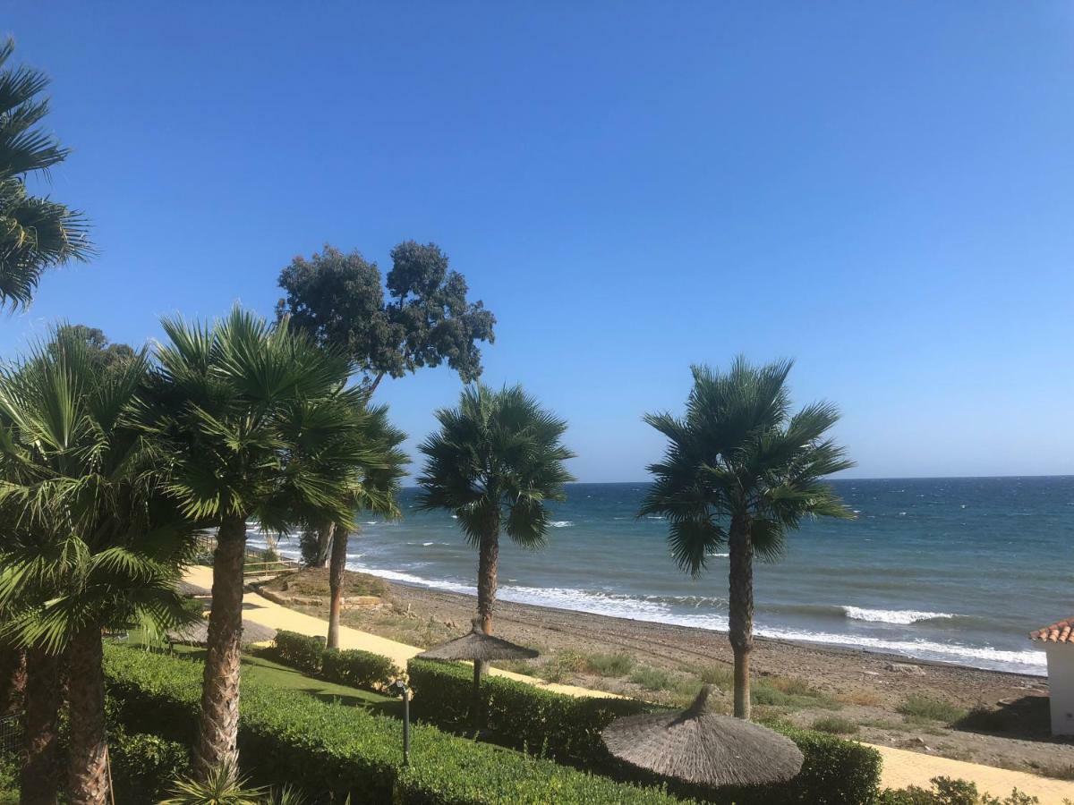Bahia De La Plata Luxury Apartments Estepona Eksteriør bilde