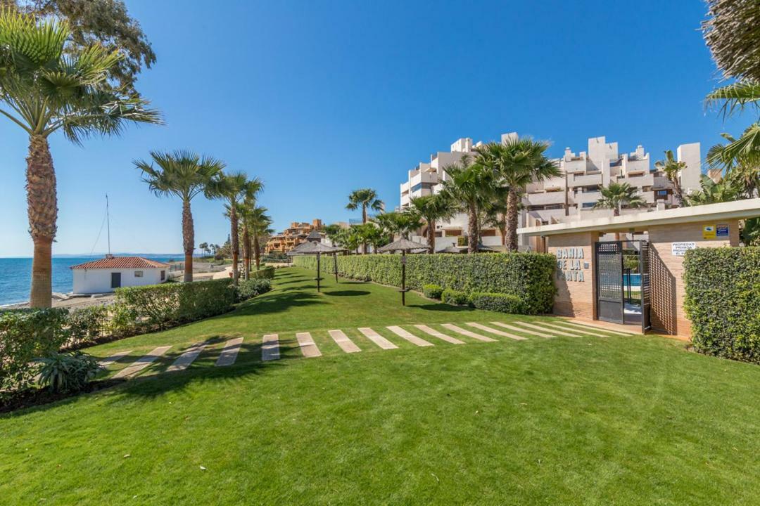 Bahia De La Plata Luxury Apartments Estepona Eksteriør bilde